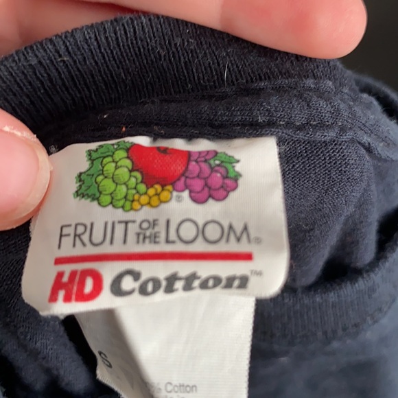 Planet Fitness T-shirt - Picture 4 of 4